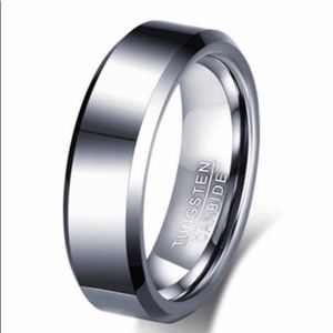 Silver color wedding band.